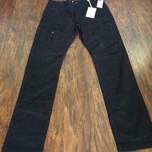 Dockers Skinny Tapered 32/32 Broken In